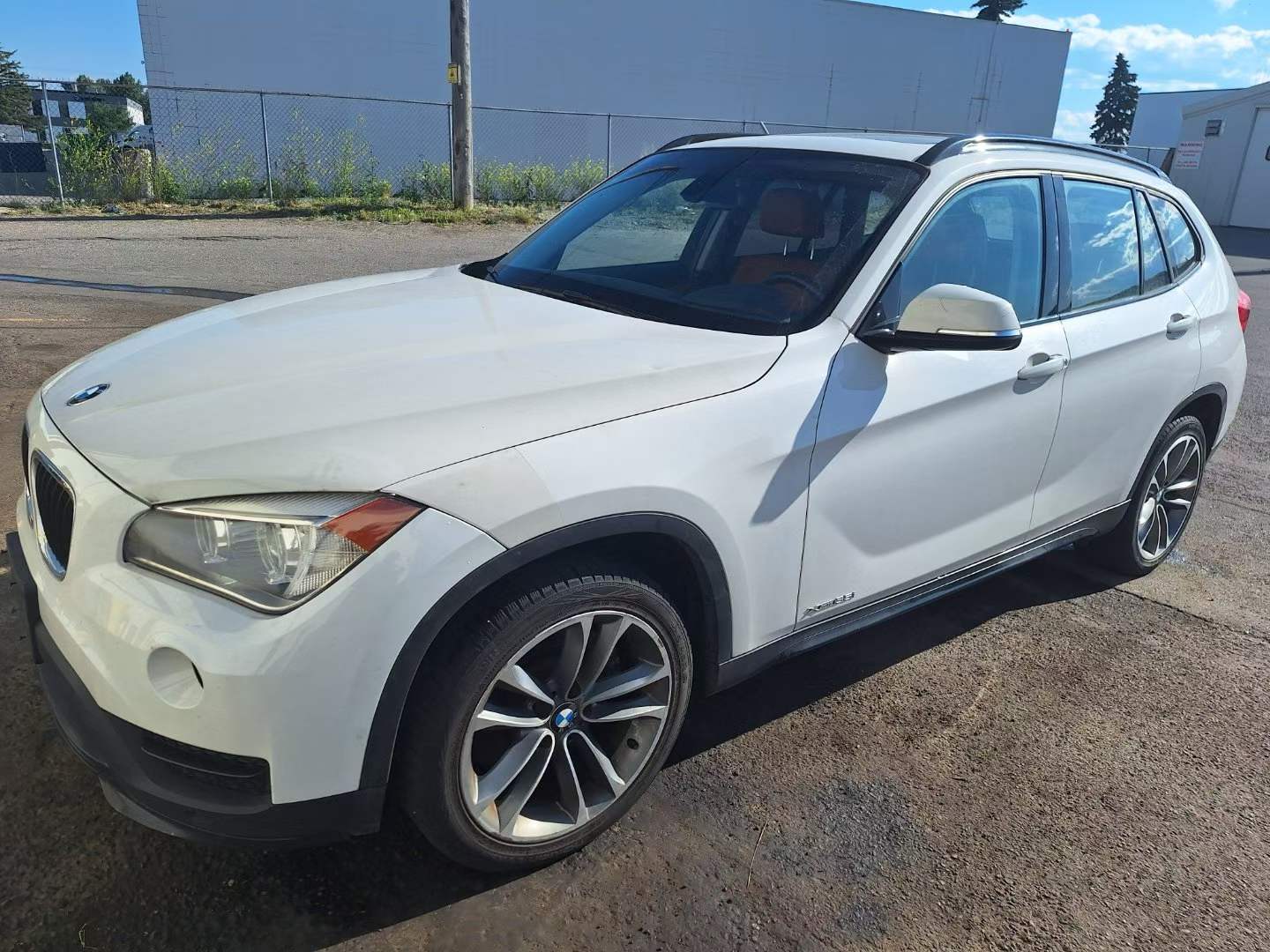 2015 款宝马 X1 发动机及机械维修（卡尔加里，艾伯塔省） repair photo 1 Calgary